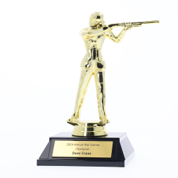 Trap Shooter Figurine Female 165mm