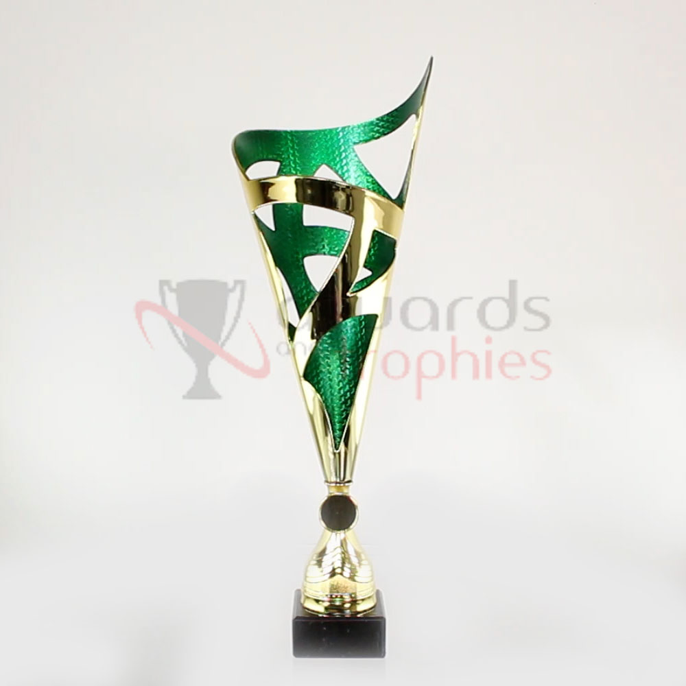 Madeira Cup Gold/Green 405mm